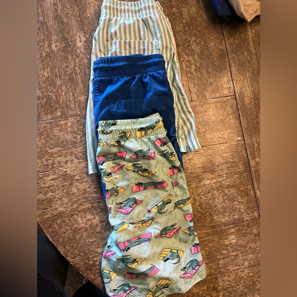 Boys swim suits with liners size 14/16 xl - Picture 2 of 4